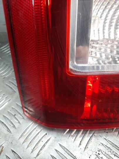 Фонарь задний левый Jeep Compass внедорожник 2.0