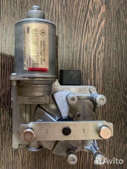 Моторчик стеклоочистителя mercedes w222