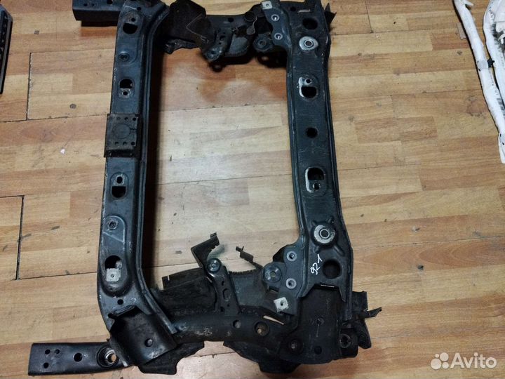 Подрамник Mercedes C205 W213 E213 W238 CLS 63