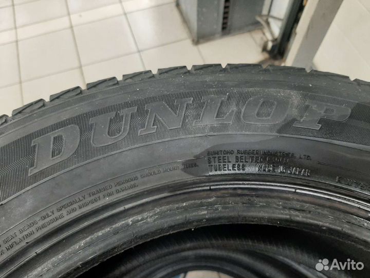 Dunlop Winter Maxx SJ8 225/65 R17 102R