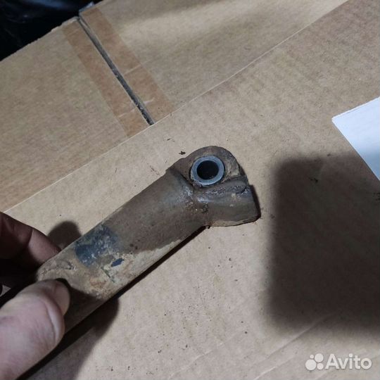 Продам гидроцилиндр рулевой рейки саманд