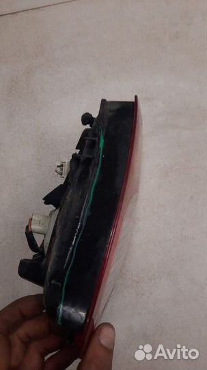 Фонарь внутренний правый Nissan Almera