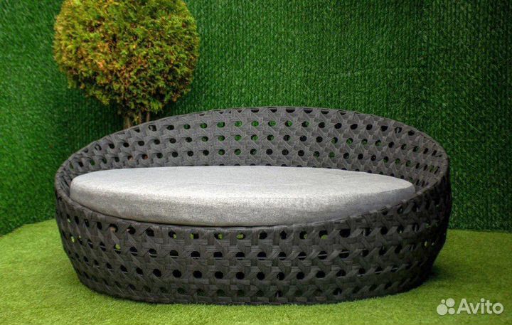 Диван из ротанга “эмма”