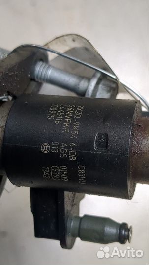 Форсунка топливная Land Rover Discovery 4