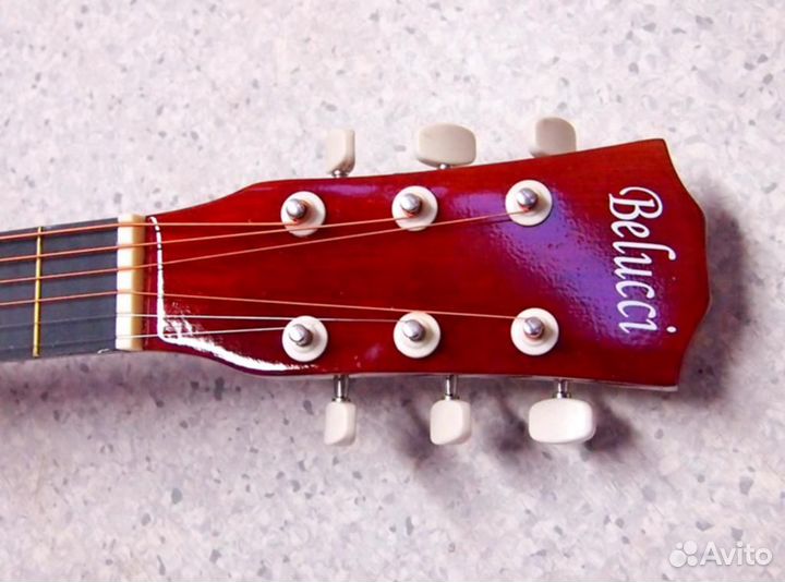 Гитара в наличии