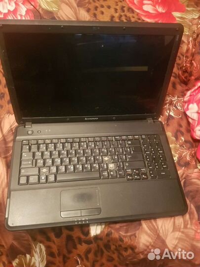Lenovo G555