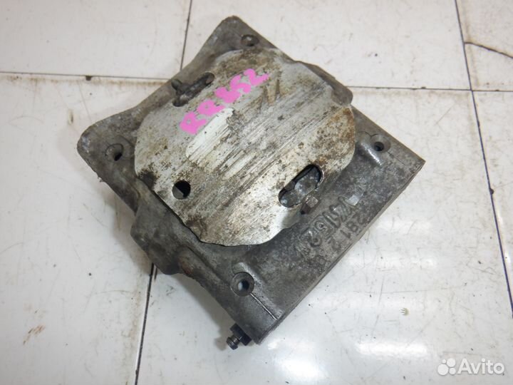 Суппорт задний правый Citroen C5