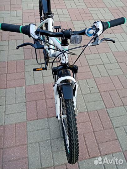 Велосипед подростковый GT 24