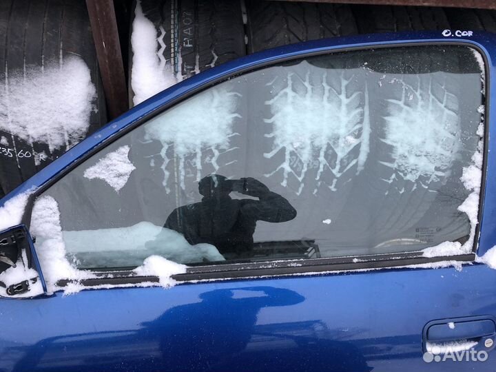 Opel Corsa B стекло переднее левое 3дверка