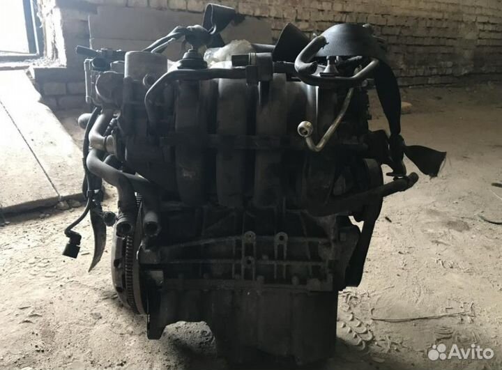 Двигатель Volkswagen Golf 5 2007г. 1.6л бензин