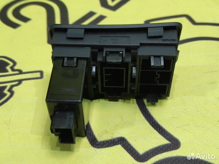 Блок кнопок Hyundai I30 FD G4FC 2007-2010