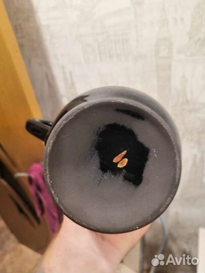 Глиняный кувшин