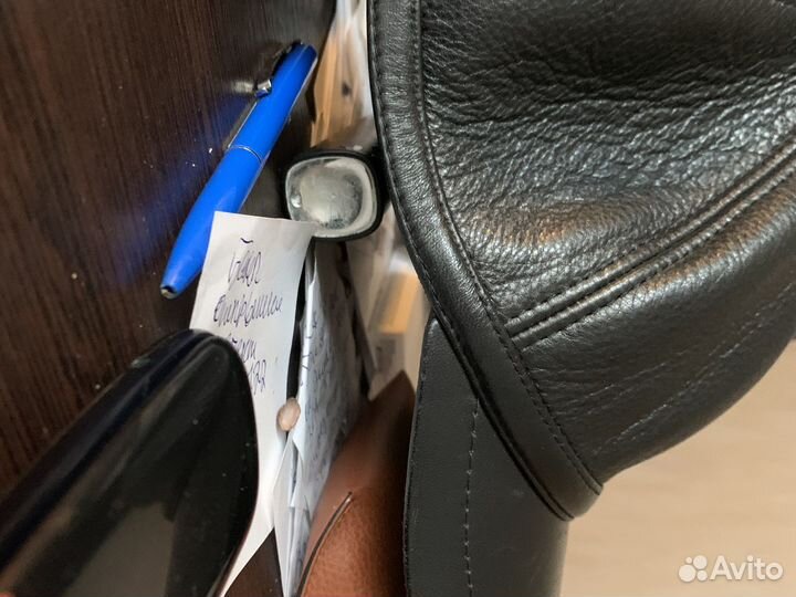 Кепка кожаная