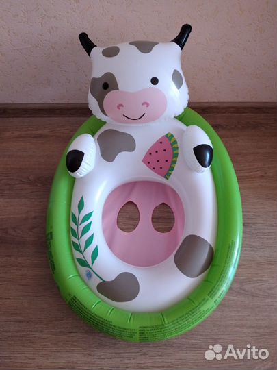 Надувной круг для плавания