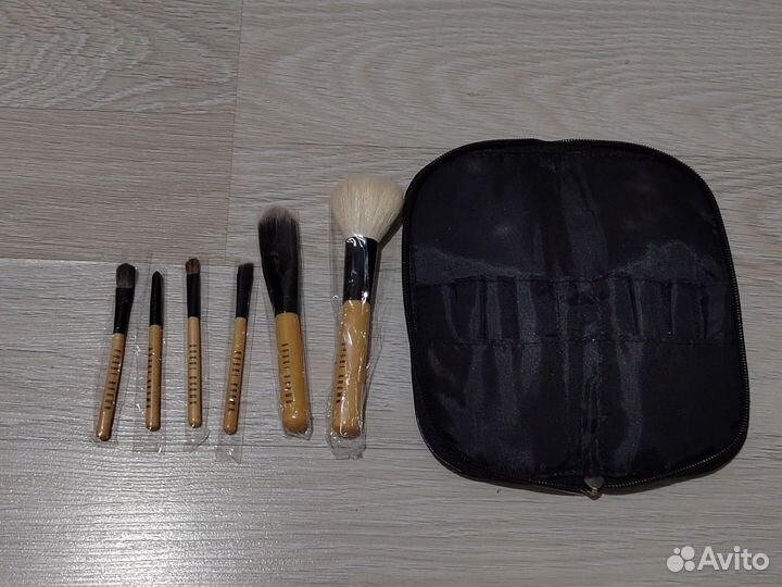 Кисти для макияжа натуральные