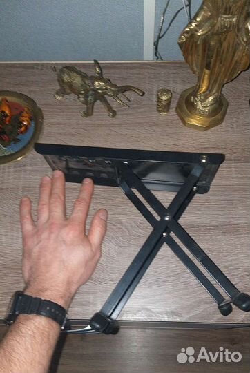 Подставка для ноги гитариста