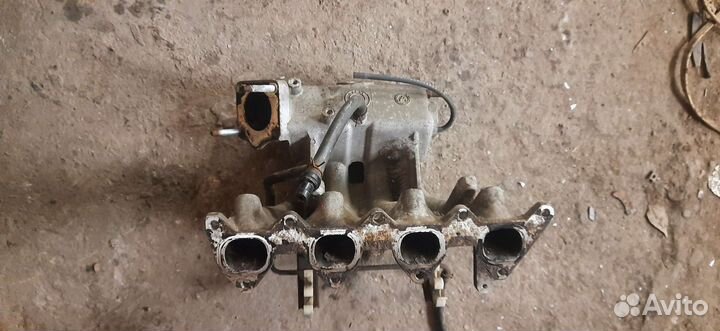 Впускной коллектор geely mk