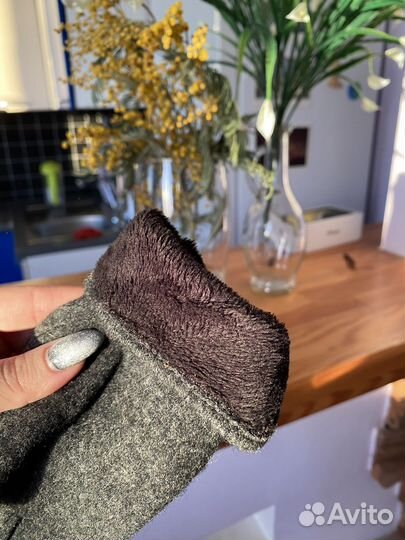 Перчатки женские