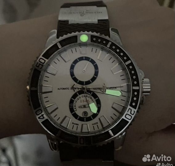 Часы Ulysse Nardin сапфир механика