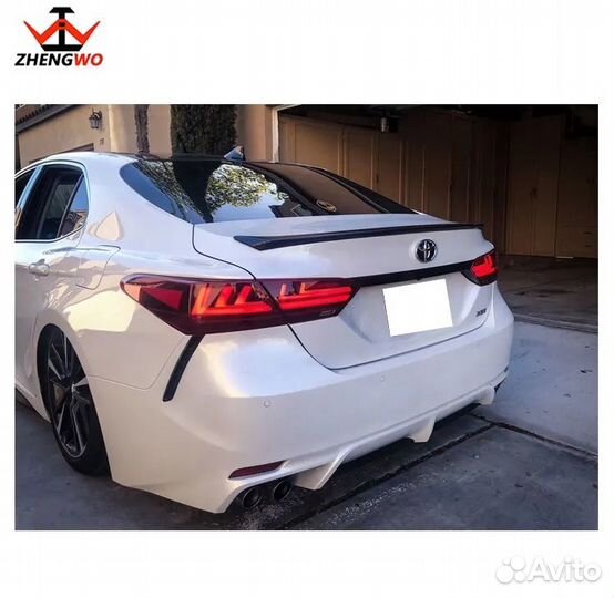 Комплект задних фонарей Тойота Камри 70 LED