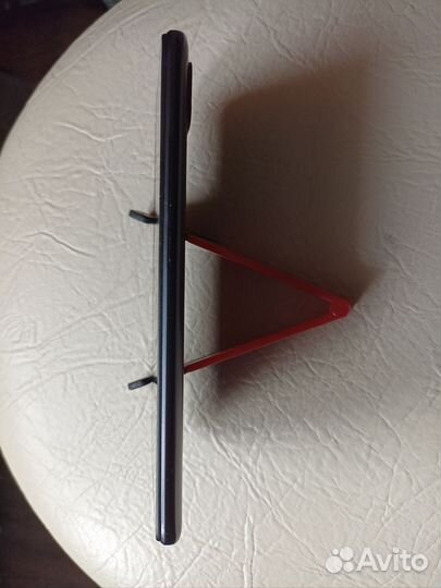 Мобильные телефоны на запчасти