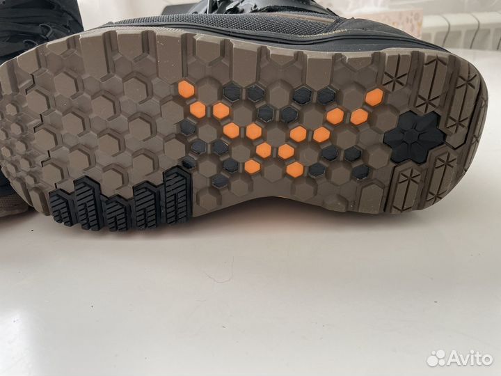 Сноубордические ботинки vans