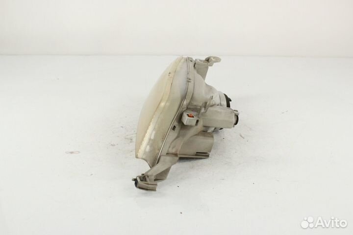 Фара toyota carina AT210 AT211 AT212 CT210 CT211 CT215 CT216 ST215 20402 галоген правая 2 модель 811