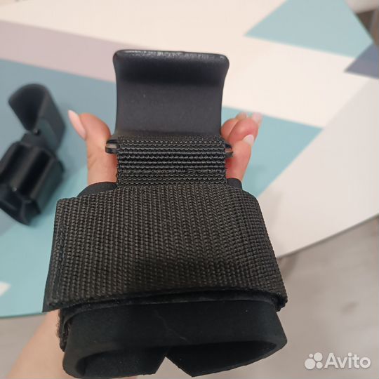 Крюки для подтягивания