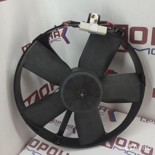 Вентилятор радиатора охлаждения двигателя