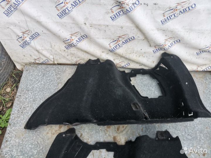 Обшивка багажника Renault Megane III (2008—2014)