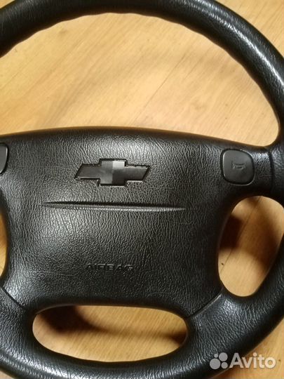 Руль с безопастностью шевроле ланос