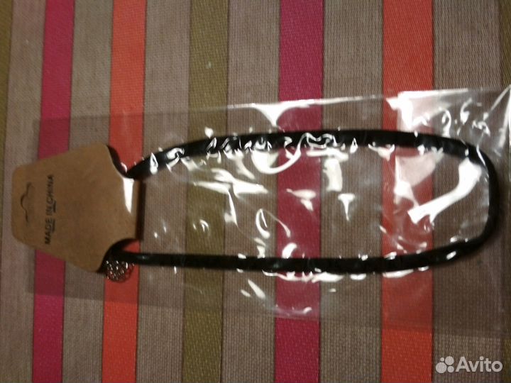 Украшения Чëкеры на шею новые