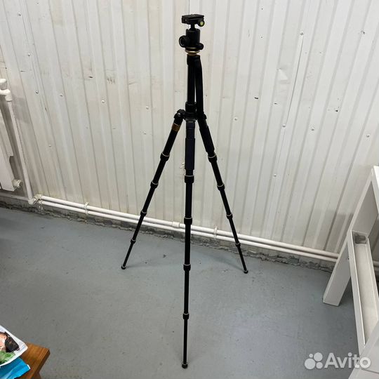 Фотоштатив