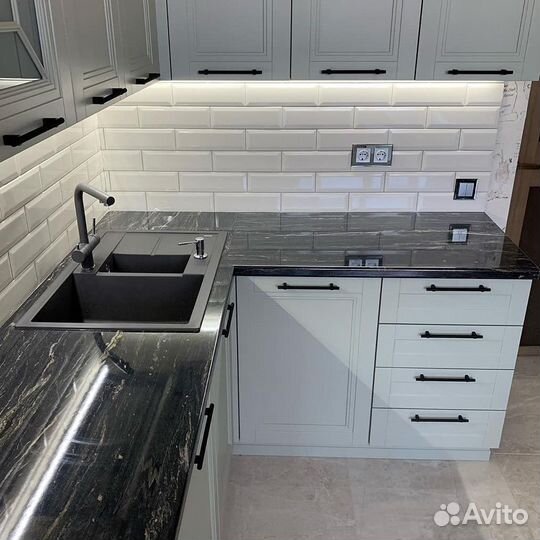 Кухни на заказ. Угловая кухня