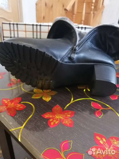 Сапоги женские