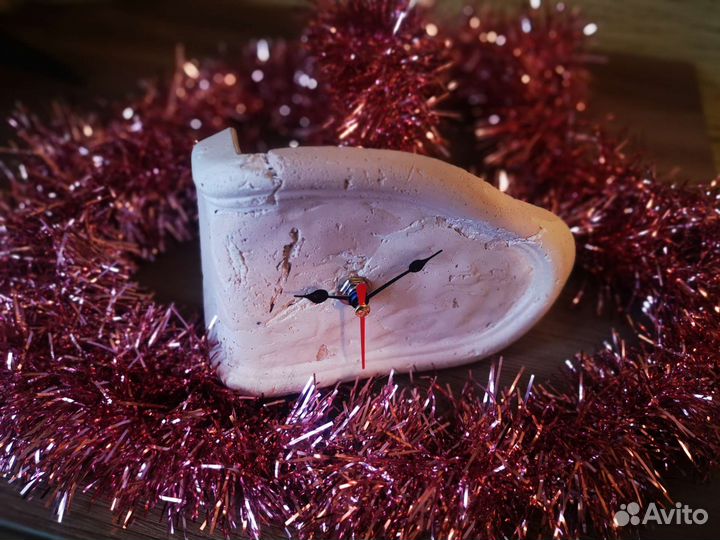 Часы из бетона Сальвадор Дали Постоянство памяти