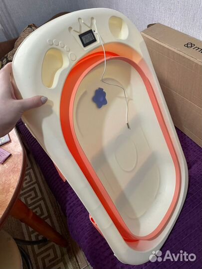 Детская ванночка для купания с подставкой