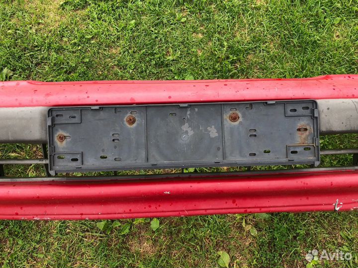 Бампер передний toyota carina E1