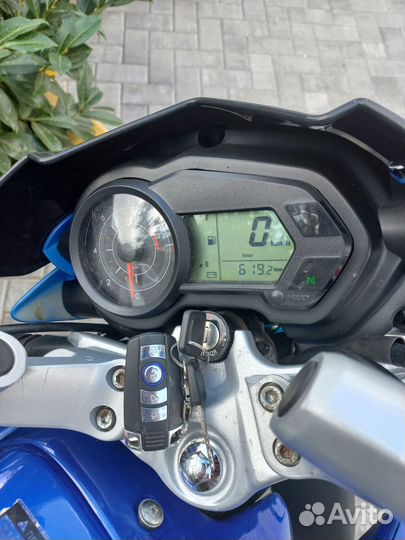 Мотоцикл 200куб