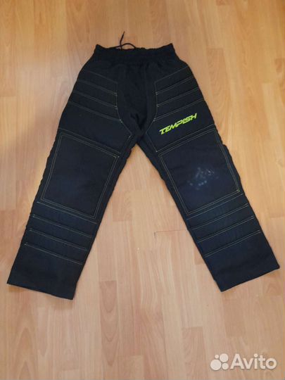 Форма флорбольного вратаря