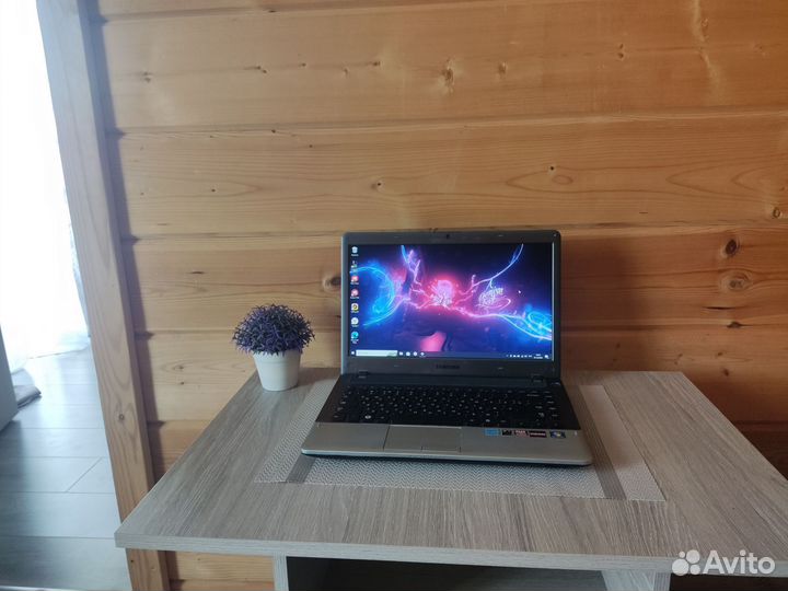 Ноутбук samsung np355v4c