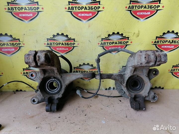 Кулак поворотный левый Форд Фьюжн