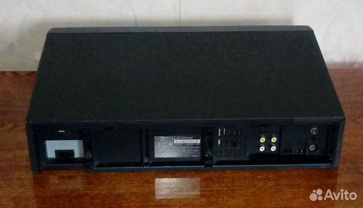 Видеомагнитофон