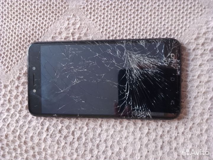 Телефон asus ZB501KL