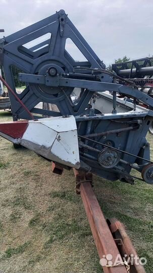 Жатка Ростсельмаш Float Stream 700, 2012