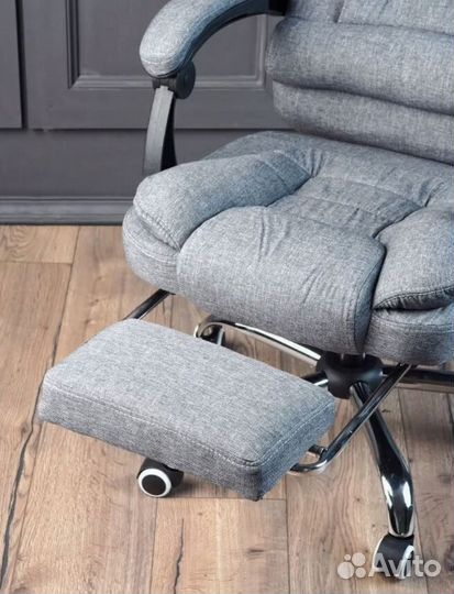 Офисное кресло с вибромассажером