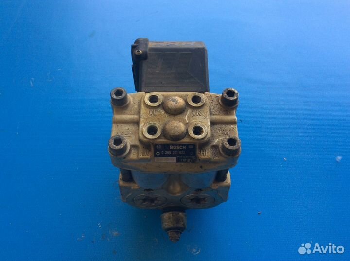 Блок абс на Bmw E34/32 84-96 г