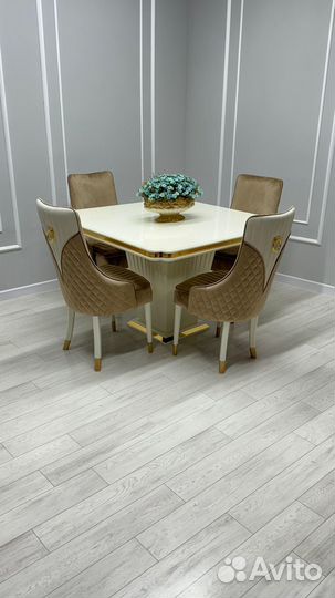 Столовый комплект «Пирамида»