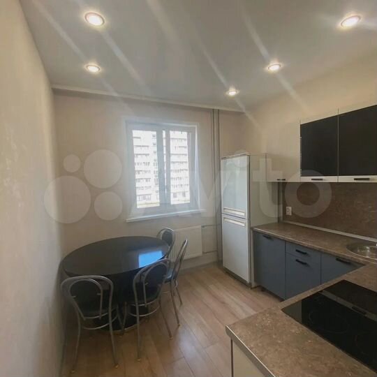 2-к. квартира, 49,2 м², 4/9 эт.