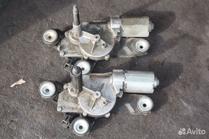 Моторчик стеклоочистителя задний Ford Focus